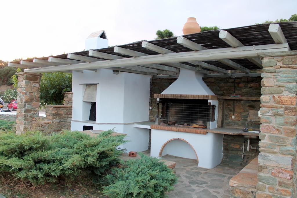 Aparthotel En Plo Agios Romanos Exterior foto