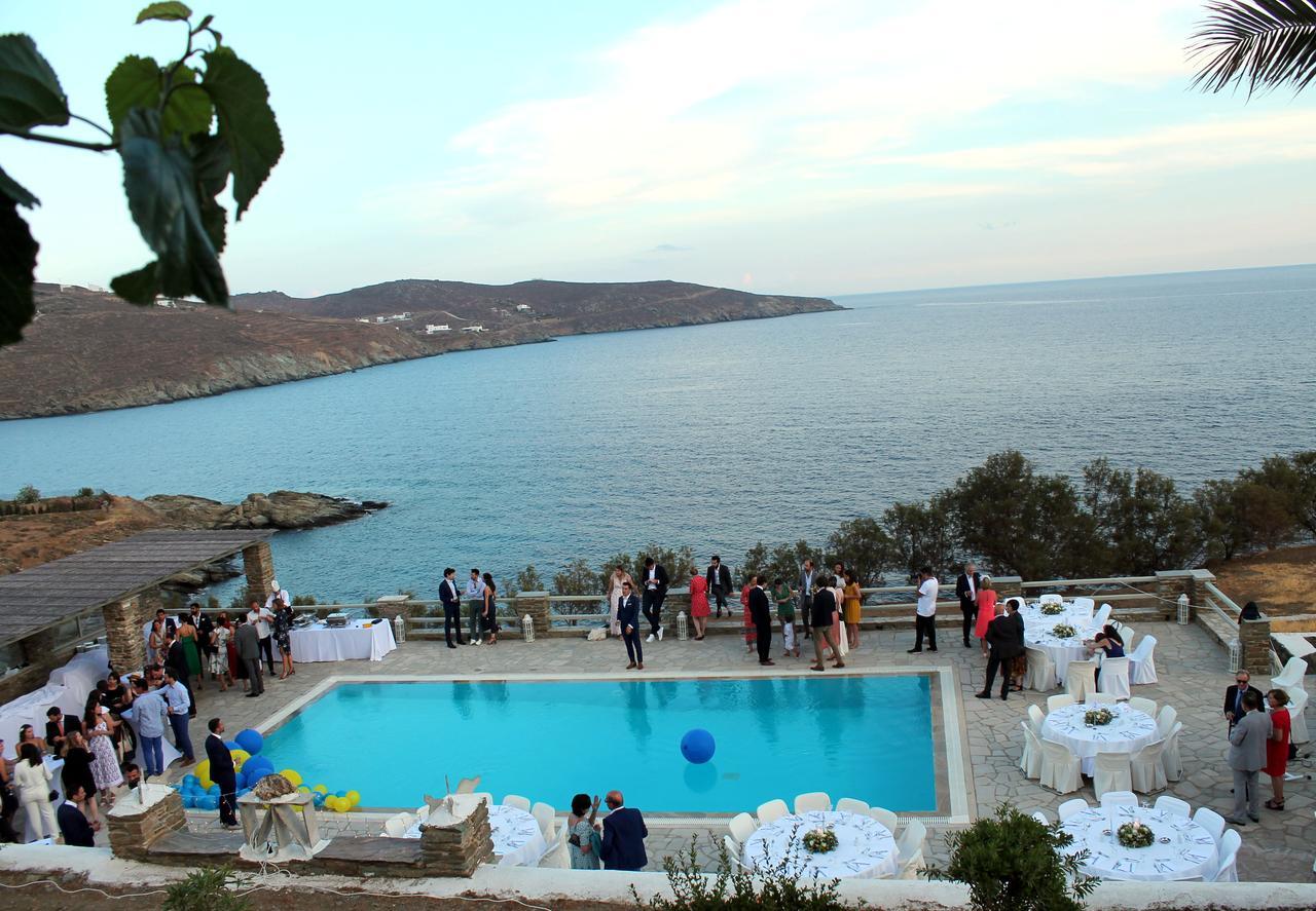 Aparthotel En Plo Agios Romanos Exterior foto