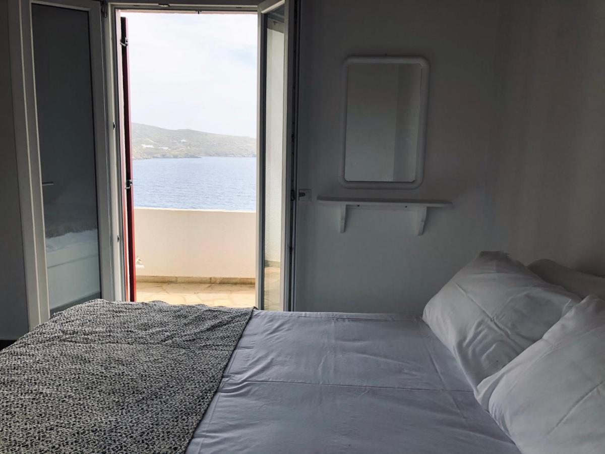 Aparthotel En Plo Agios Romanos Exterior foto